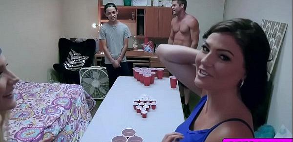  Beer Pong Besties goes on feeding with two studs big cocks deep throat!